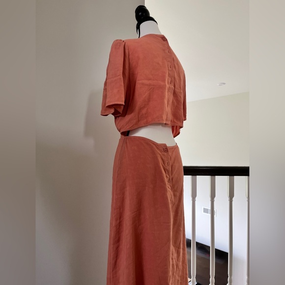 Zara Back Open Midi Dress - Picture 5 of 8